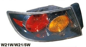 פנס אחורי חיצוני מאזדה 3 שמאל (2004-2006) 4 דלתות