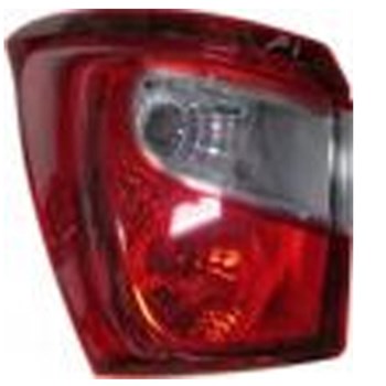 פנס אחורי חיצוני סוזוקי SX4 קרוסאובר שמאל (2013-2016)